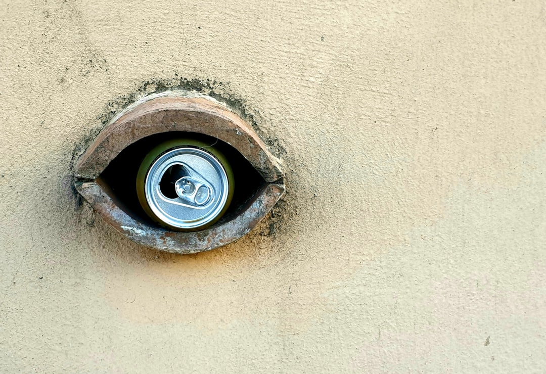 Photo psychic spying