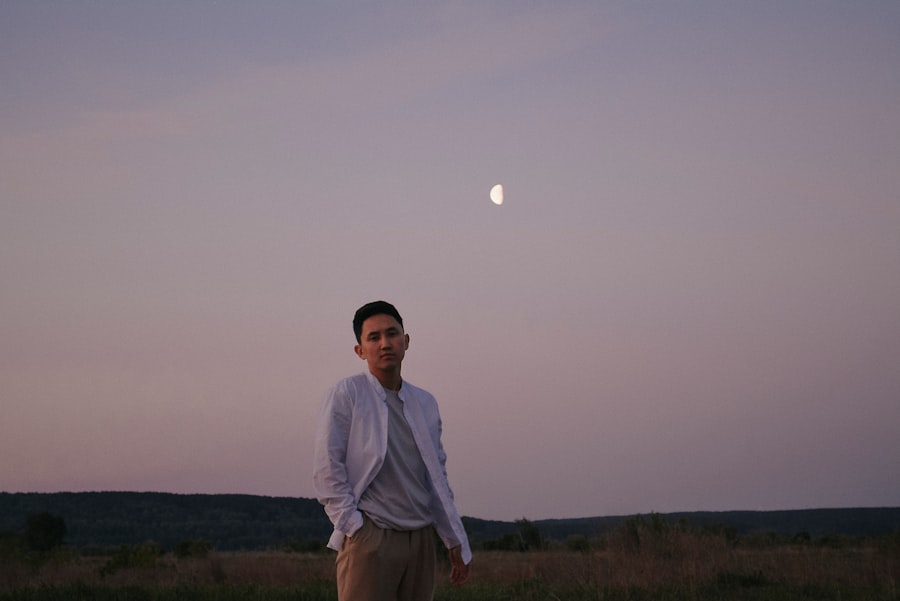 Photo John Lear interview Moon