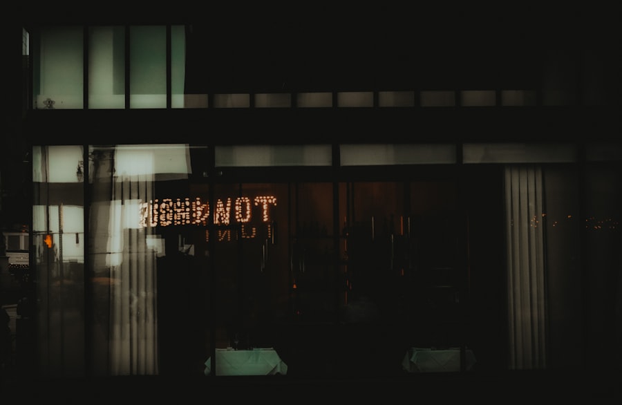 Photo Non-Human Material