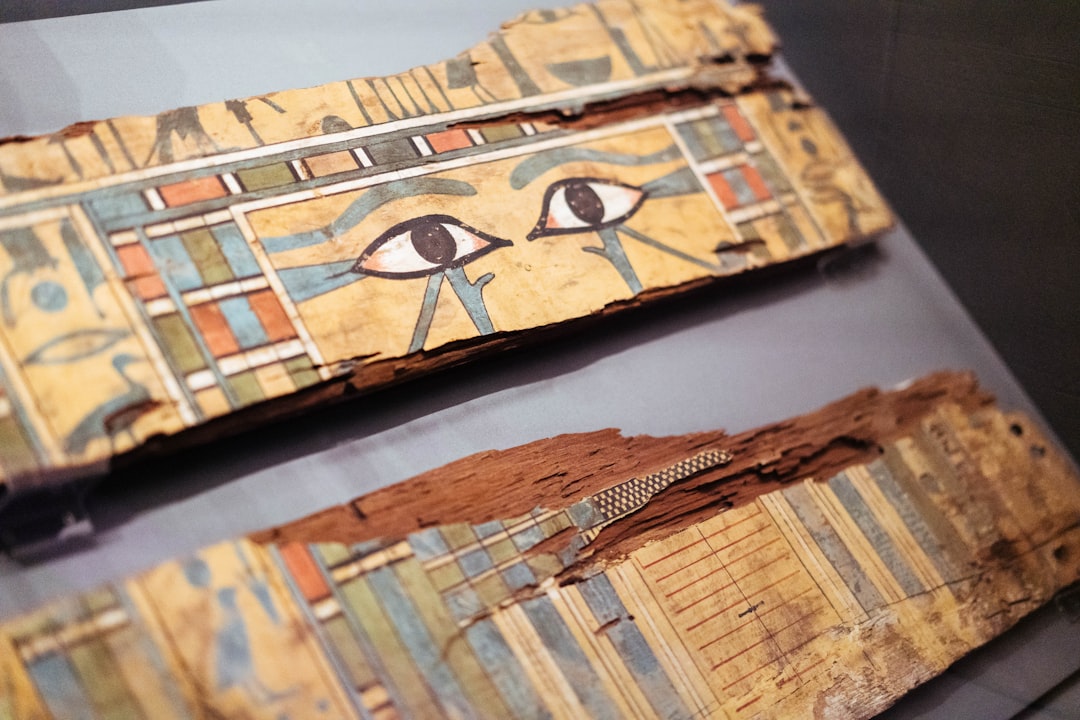 Photo ancient egyptian mummy DNA anomalies