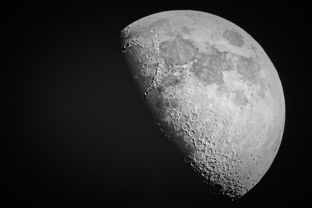 Photo hipparchus lunar anomaly model