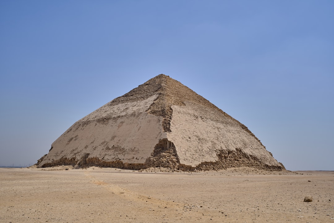 Photo pyramid construction technology secrets