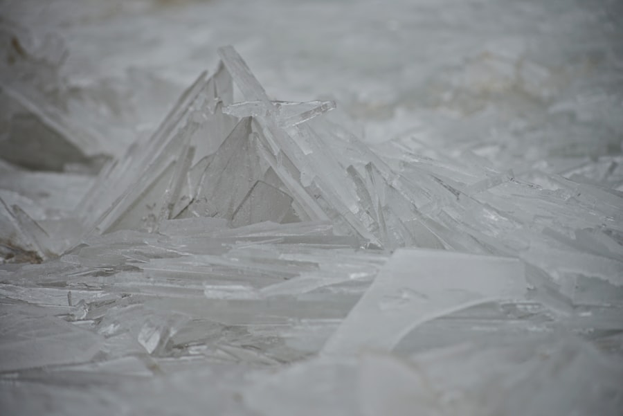 Photo quartz granite pyramid