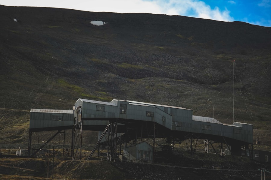 Photo ufo beam weapons facility