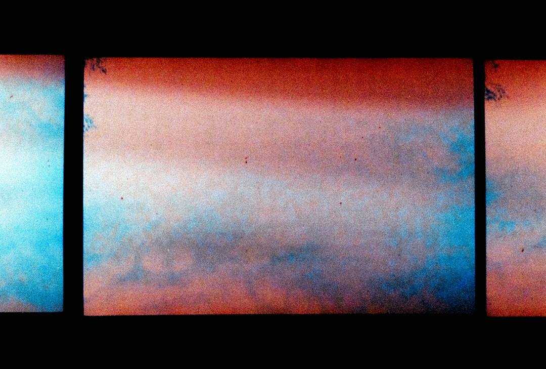 Photo Copper daylight aurora curtain sky