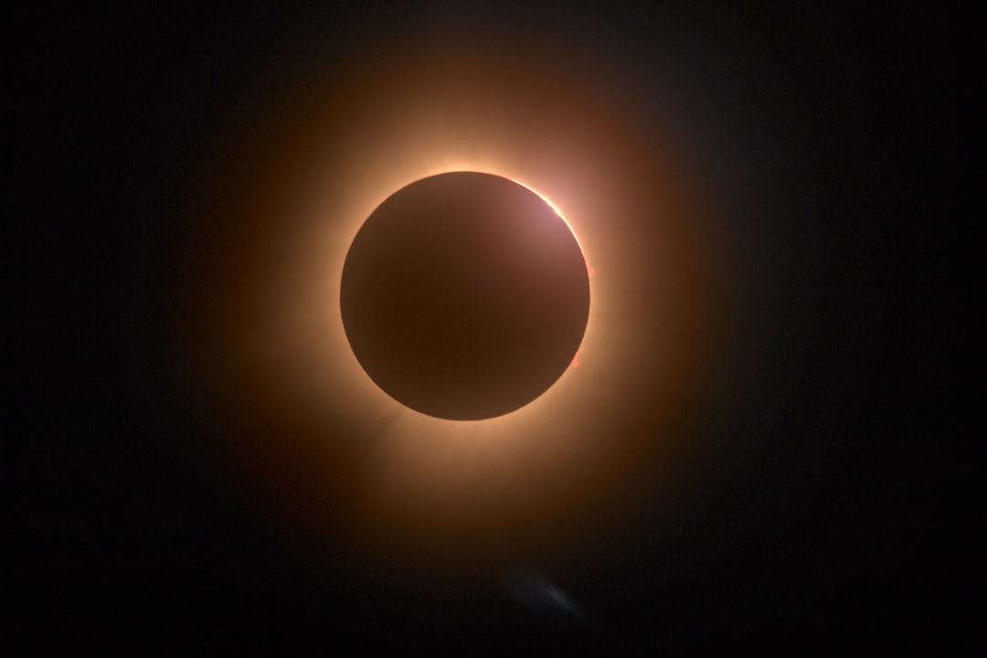 Photo eclipse geometry
