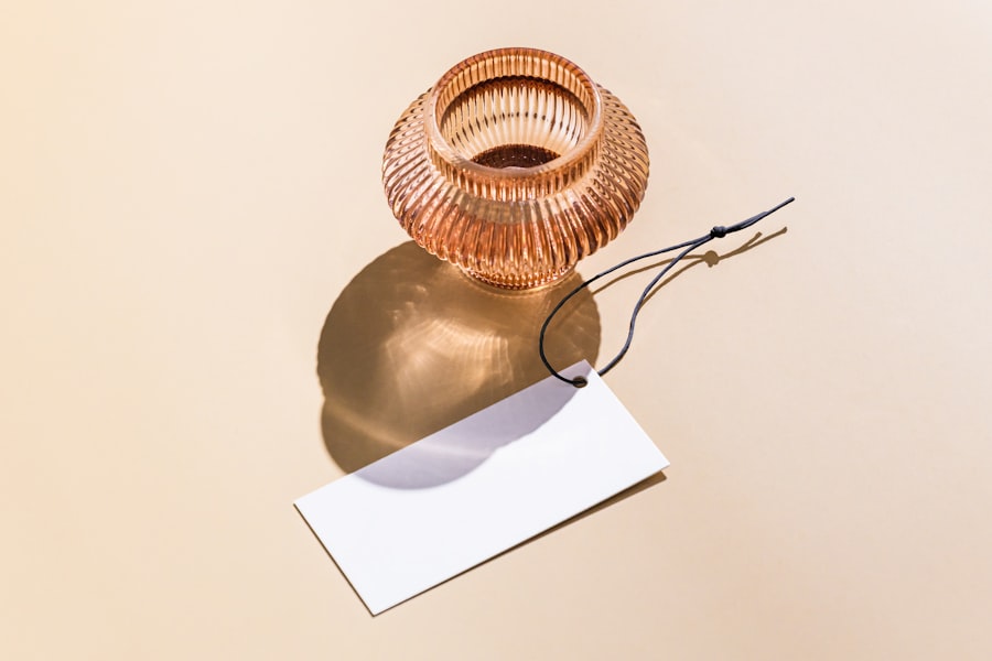 Photo asymmetric capacitor