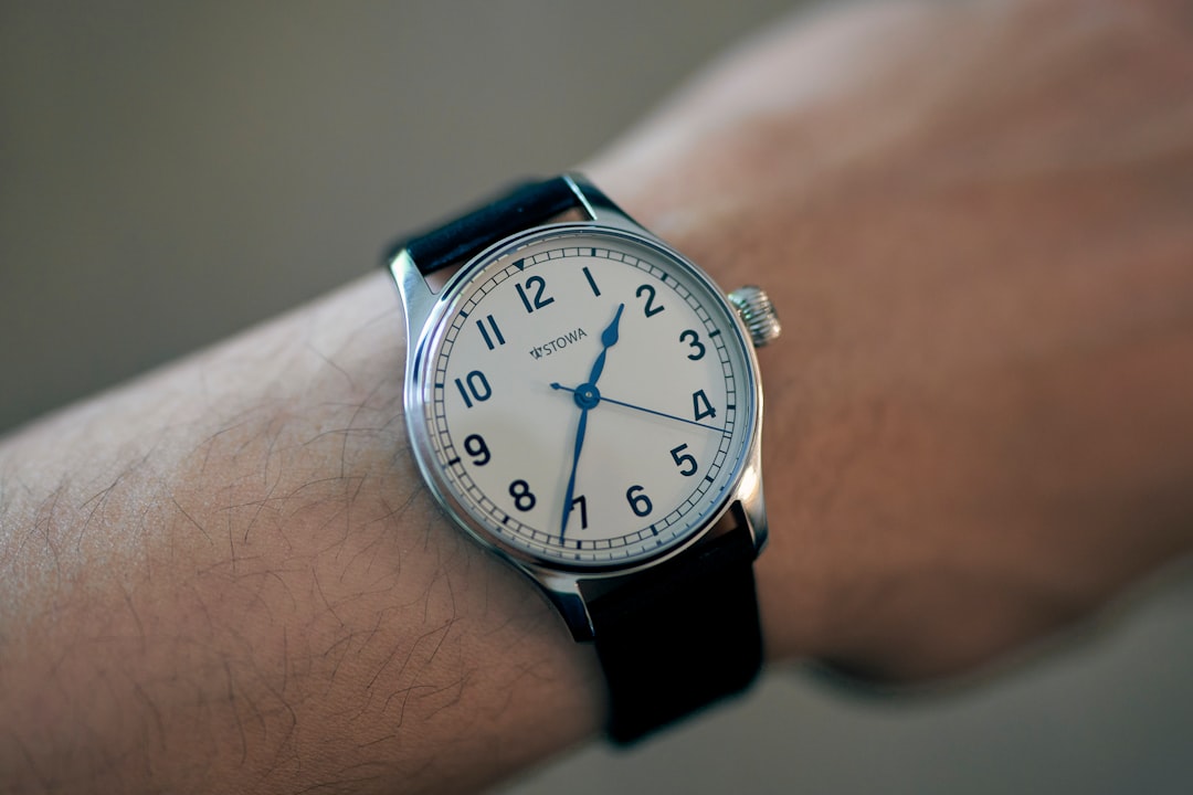 Photo whiteout watch