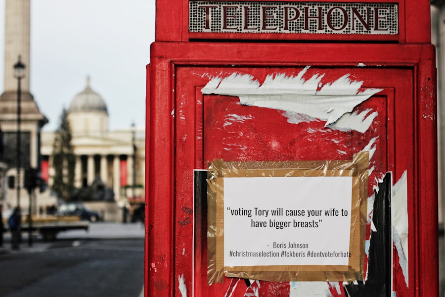 Nick Pope London art shop incident