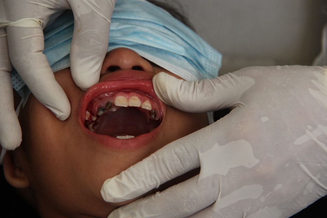 Photo dental emergency cover up