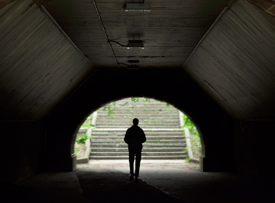 Photo secrecy versus survival paradox