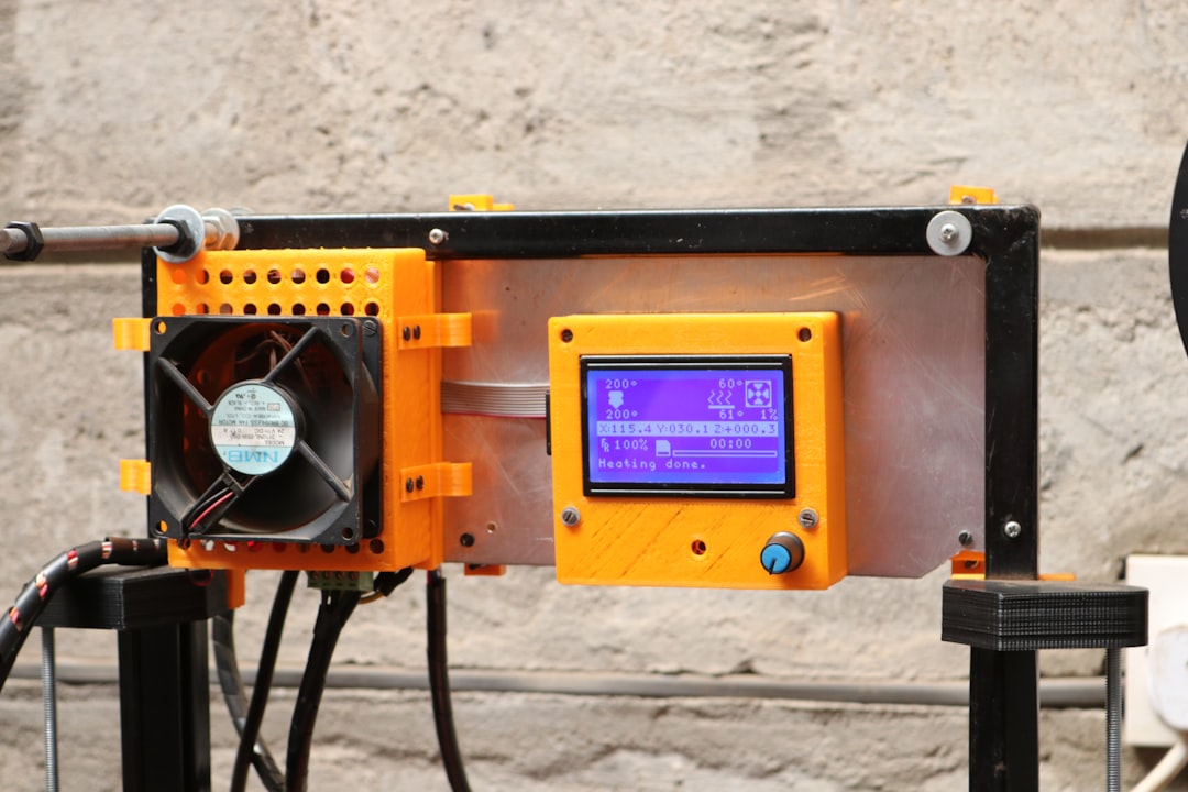 Photo solar regulator