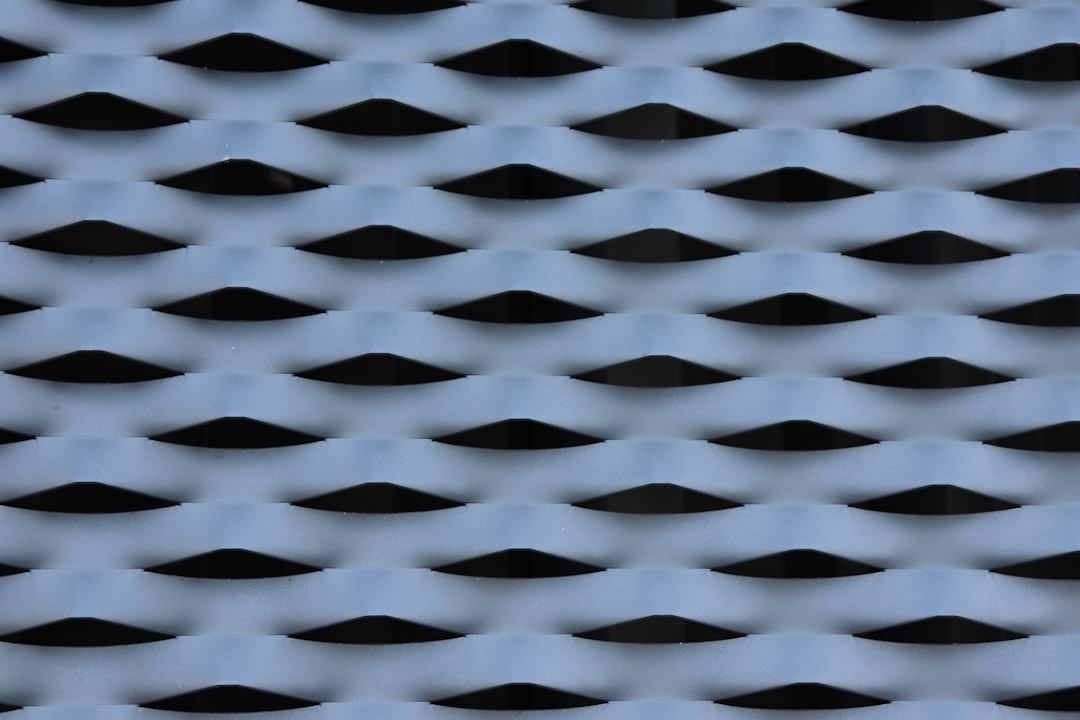 Photo non-ferrous lattice material properties
