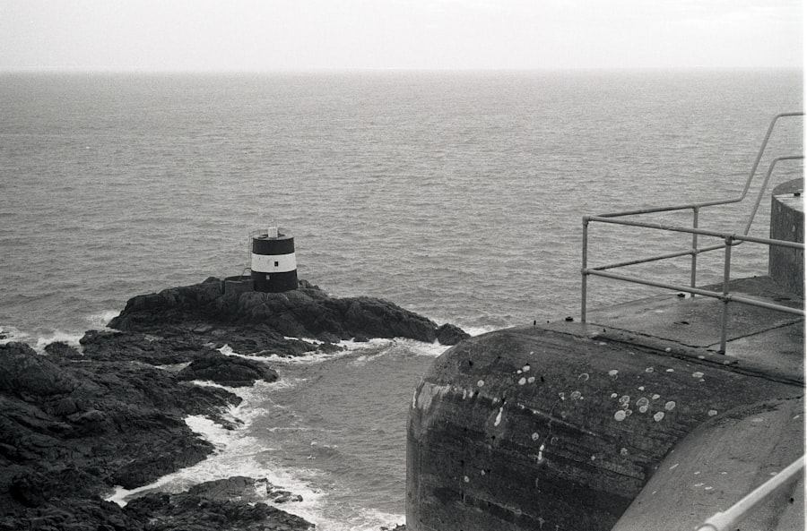 Photo maritime cast ufo hull 1970s