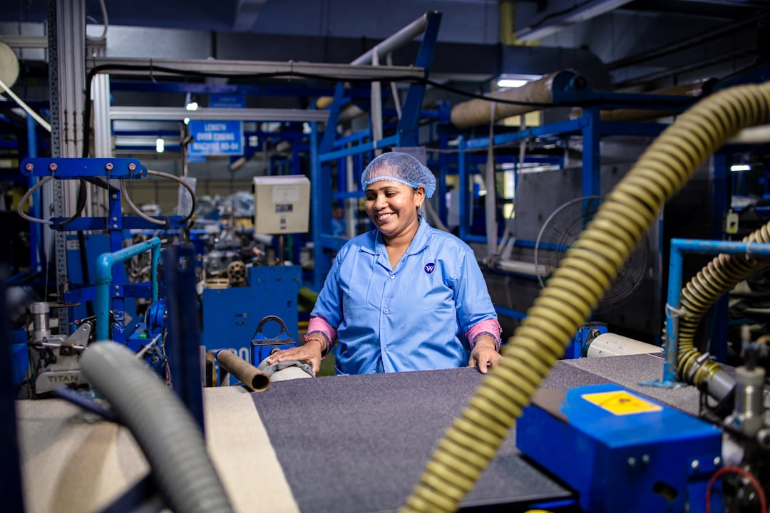 Photo maintenance worker