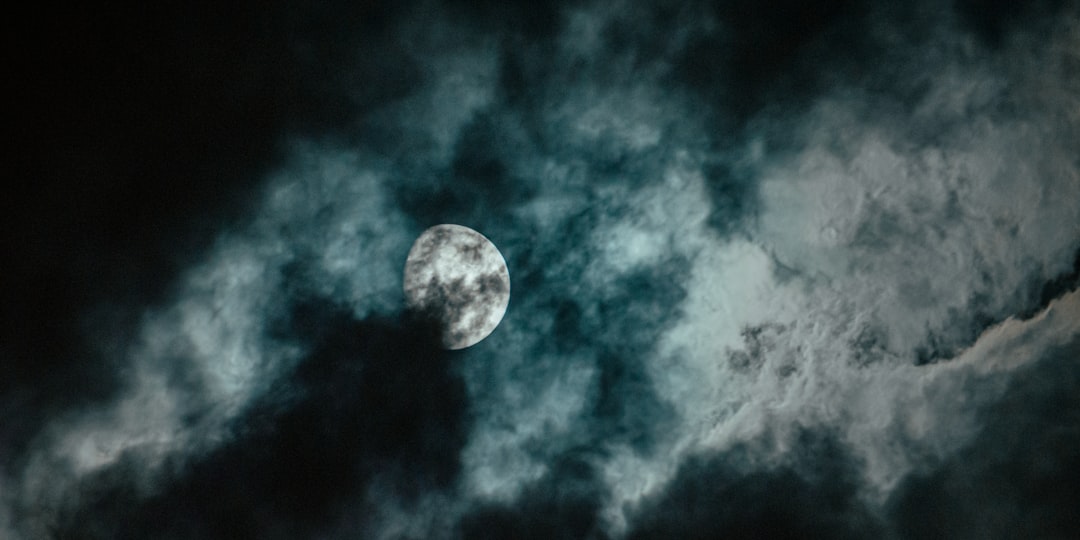 Photo Moon Soul Trap theory