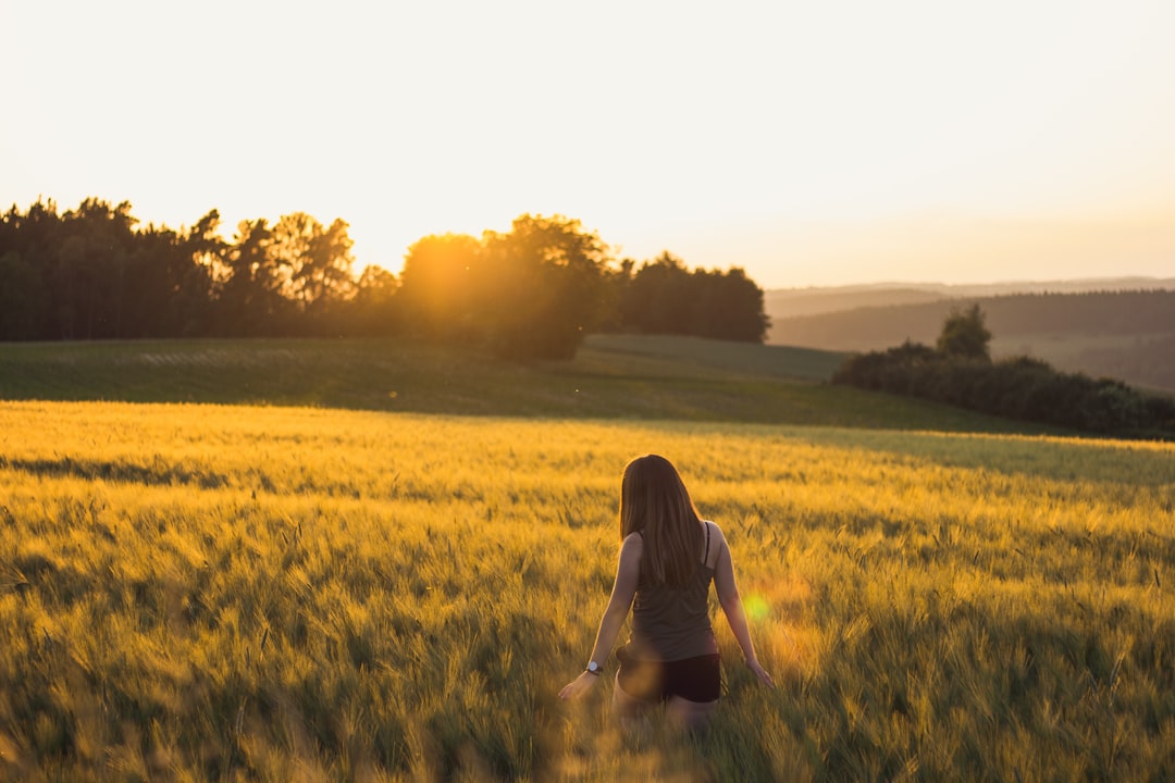 Photo emotional energy harvesting