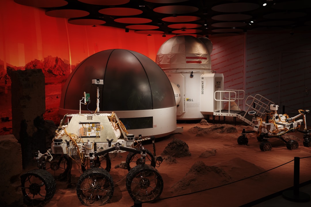 Photo remote viewing Mars survivors