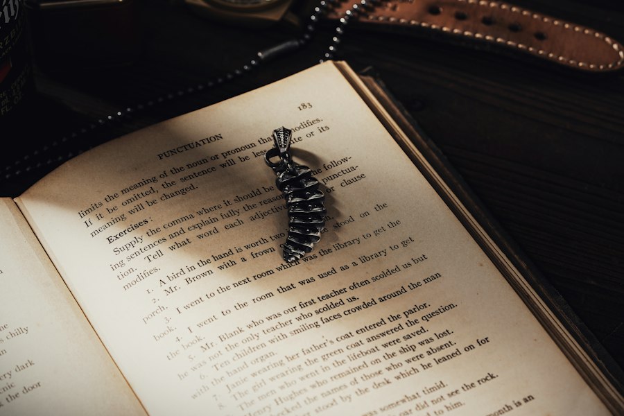 philip k dick fish pendant meaning